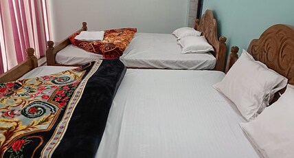 Bamni Tourist Lodge Room Type - Deluxe Room AC