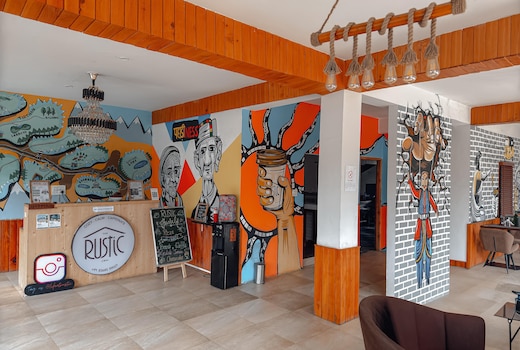 The Rustic Jibhi - Backpackers Hostel