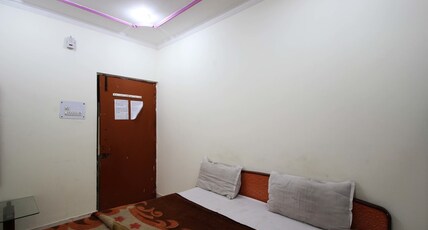 Maruti Guest House Room Type - Standard Room