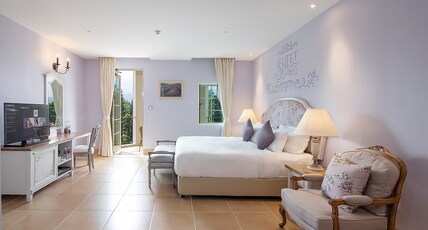 U Khao Yai Room Type - Deluxe Courtyard View