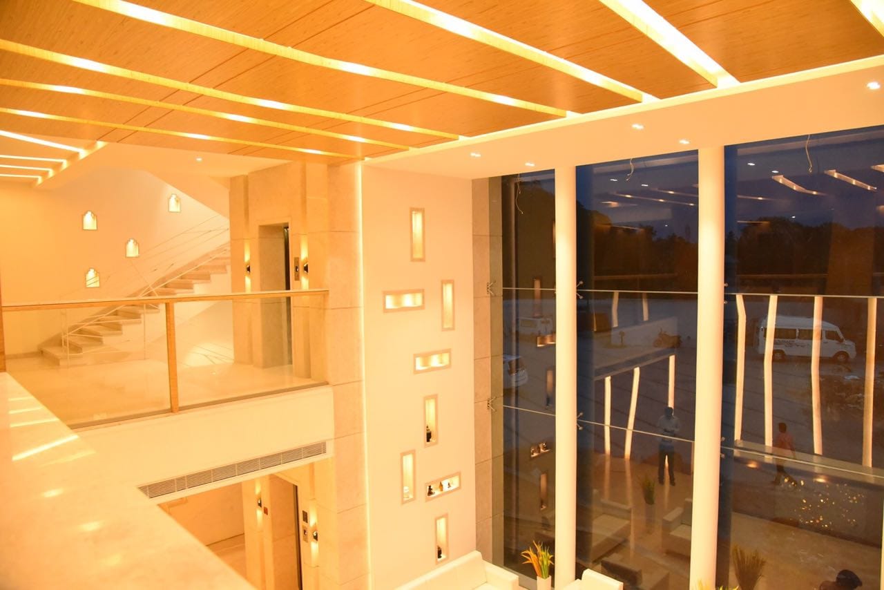 VAINAAV BOUTIQUE HOTEL - Tap to explore photos