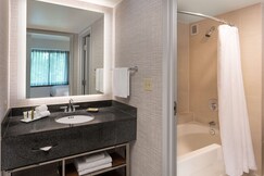 Hilton Fairfax