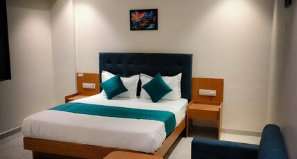 Hotel royal park Room Type - Deluxe room