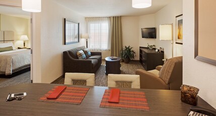 Candlewood Suites Oklahoma City - Bricktown Room Type - 2 Qn Beds Studio Suite Mobil Access Tub