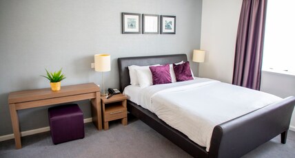 Staybridge Suites Birmingham, an IHG hotel Room Type - Studio Suite