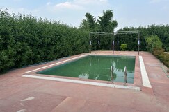 Sweet Orchard Farm
