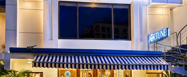 Hotels near GIDC Garden Vapi with Restaurant - Free Cancellation