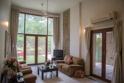 Hermitage Suites In KOREGAON PARK