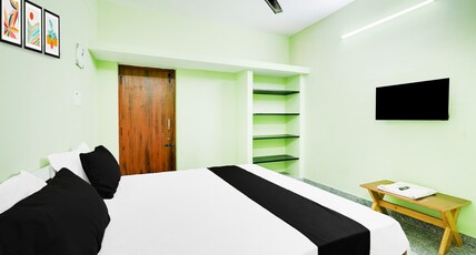 Hotel O Royal Midlaans Room Type - Classic