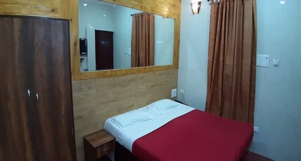 Ajantha Beach Guest House Room Type - Deluxe Four Occupancy