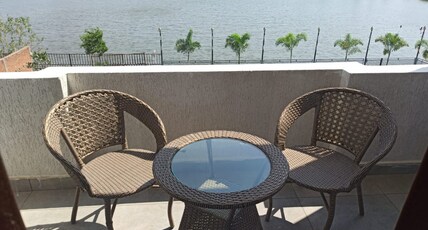 HOTEL MANAS PALACE Room Type - Lake View