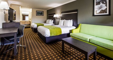 Best Western Garden Inn Room Type - 2 Queen Beds, Non-Smoking, High Speed Internet Access, Microwave, Refrigerator, Continental Breakfas