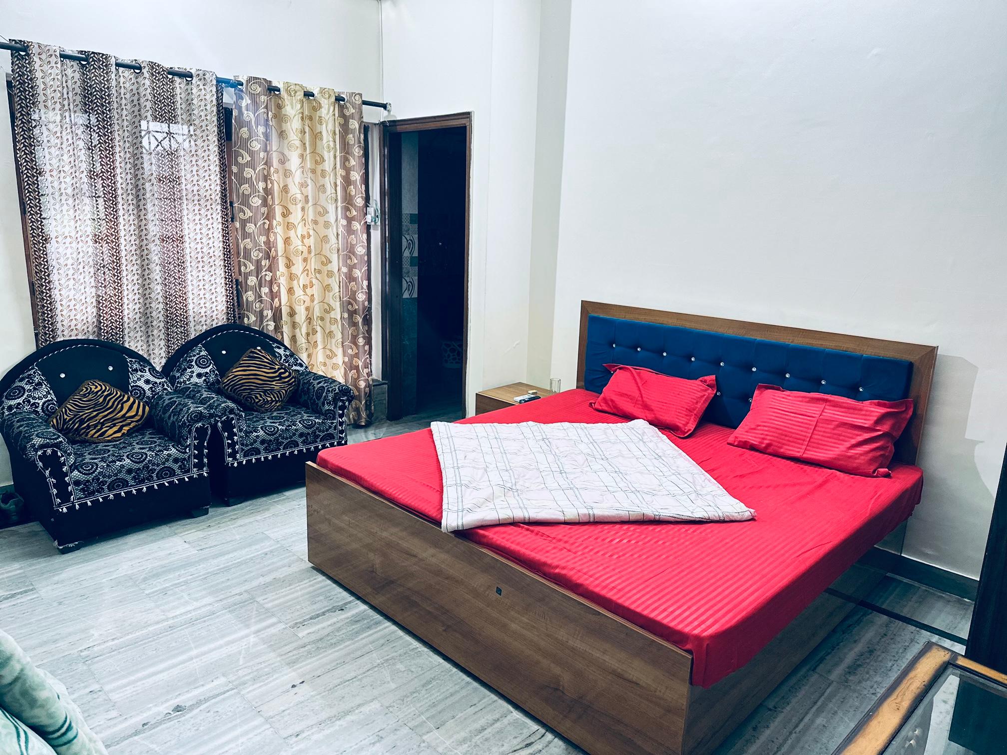 Sri Ram Homestay - Tap to explore photos