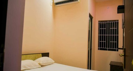 sivamurugan residency Room Type - Standard double room AC