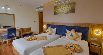 ANFADA Hotel Danang Room Type - Deluxe Twin Room with Partial Sea View