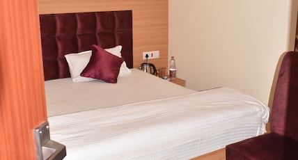 HOTEL KAILASH Room Type - DELUX ROOM