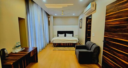 Hotel Nayaab Room Type - Executive Rooms