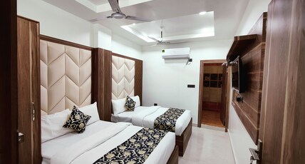 Hotel Royal Vrindavan Room Type - Family Suite Four Bed Room