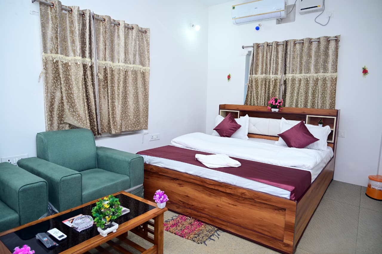 Perfect Guest House - Tap to explore photos