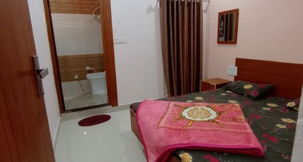 Saraswati Devi Atithi Bhawan Room Type - Bedroom 6 (Non AC)