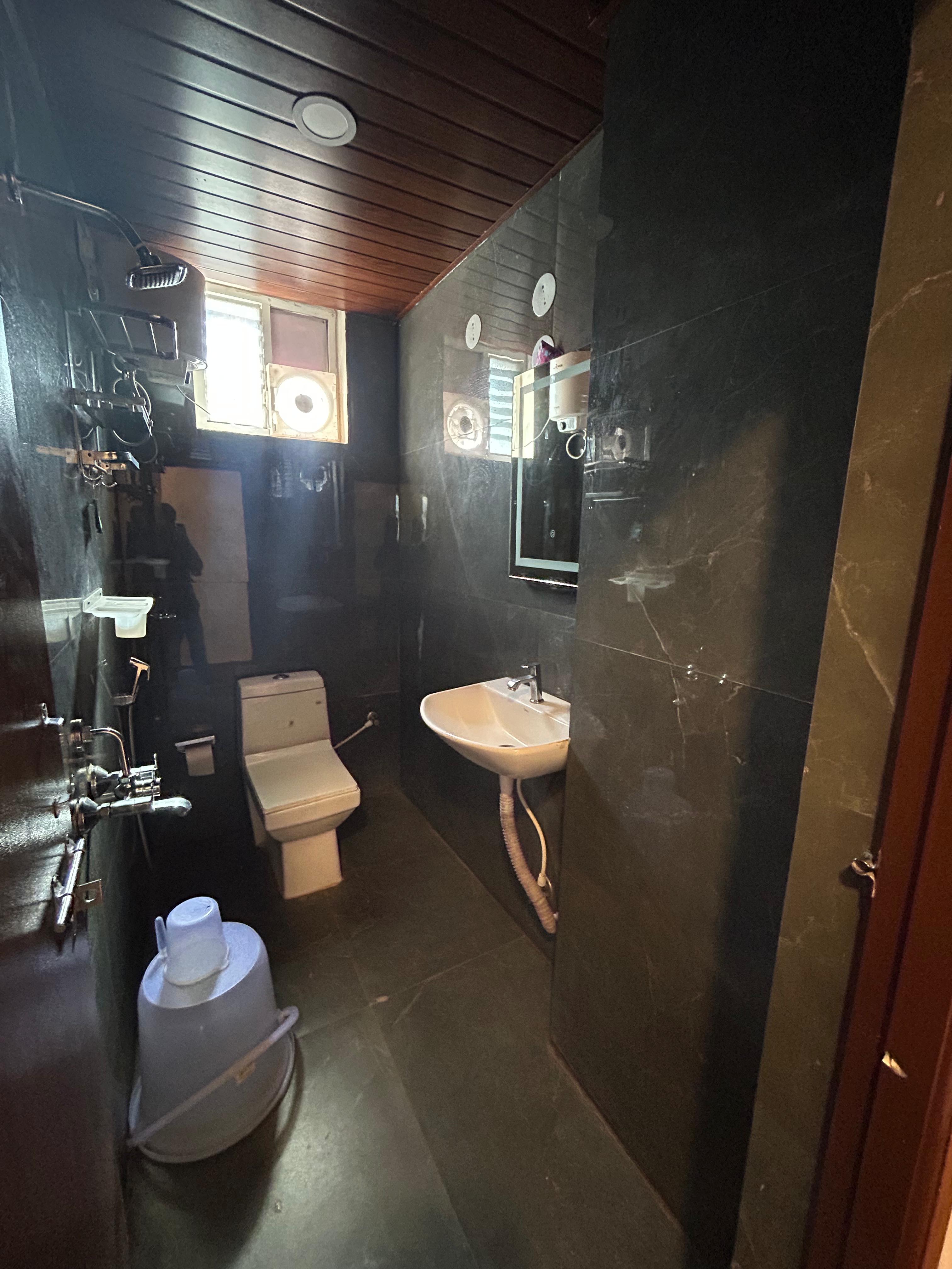 Wild wings premium hotel Gachibowli - Tap to explore photos