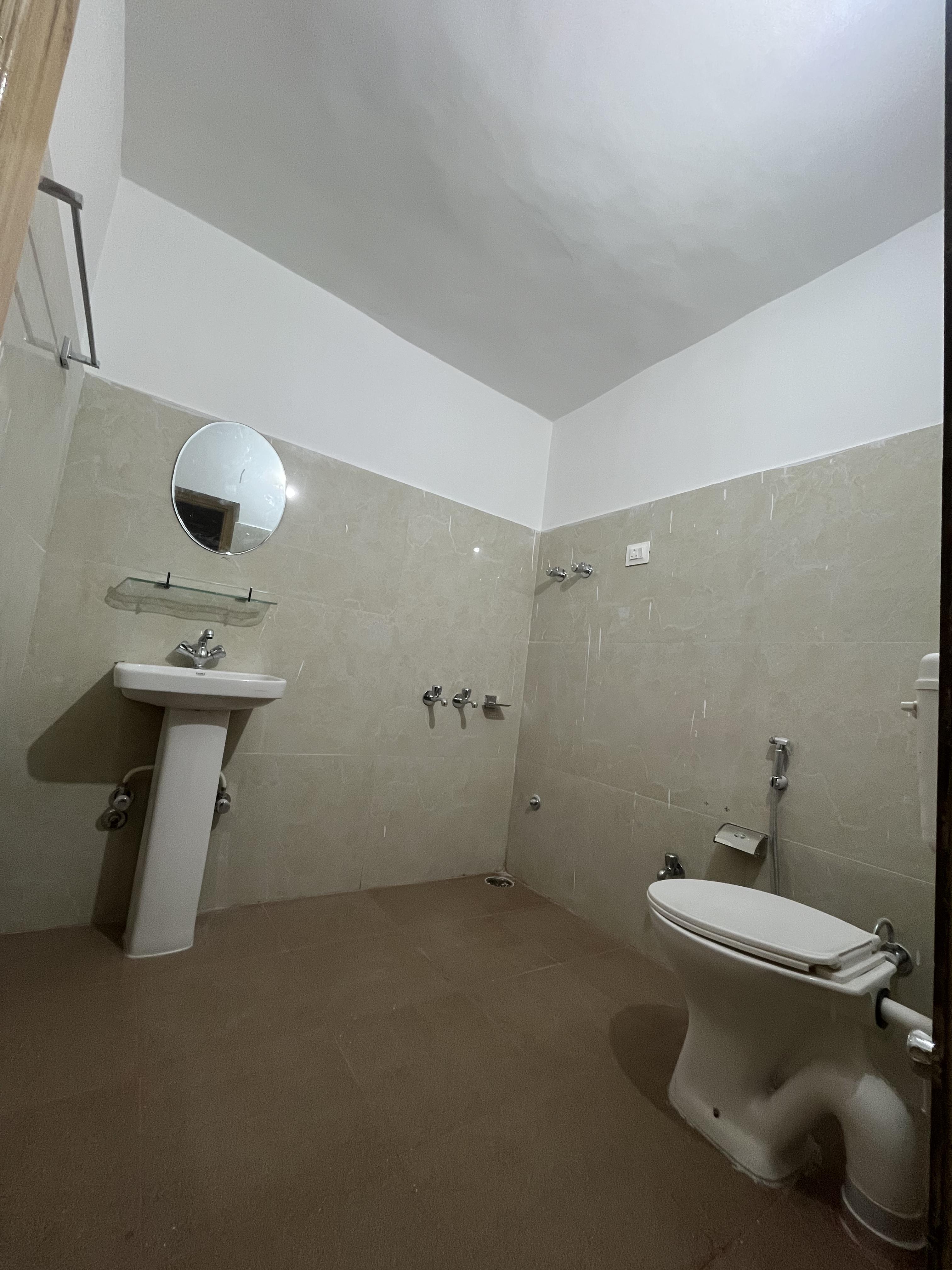 Tanpala Hotel and Restaurent - Tap to explore photos