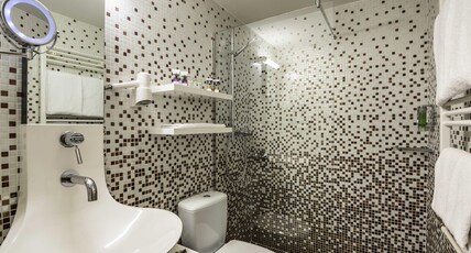 MERCURE HOTEL BERLIN ZENTRUM Room Type - Standard Room with double or twin beds