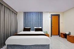 Address of Townhouse Rau Circle Formerly Hotel U Turn & Restaurant