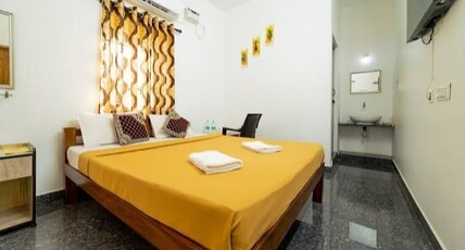 Rainbow Residency Room Type - Deluxe Room