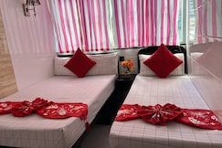 Traveller's Hostel