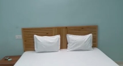 New Highway lights Room Type - Bedroom 2