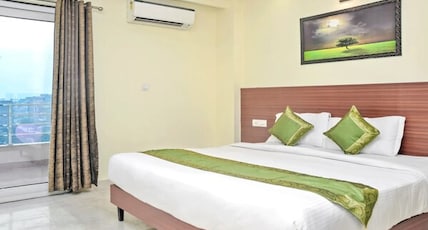 Hotel Shivaye Residency By A4U Room Type - Classic Room With Balcony Hotel Shivaye Residency By A4U Room Type - Classic Room With Balcony
