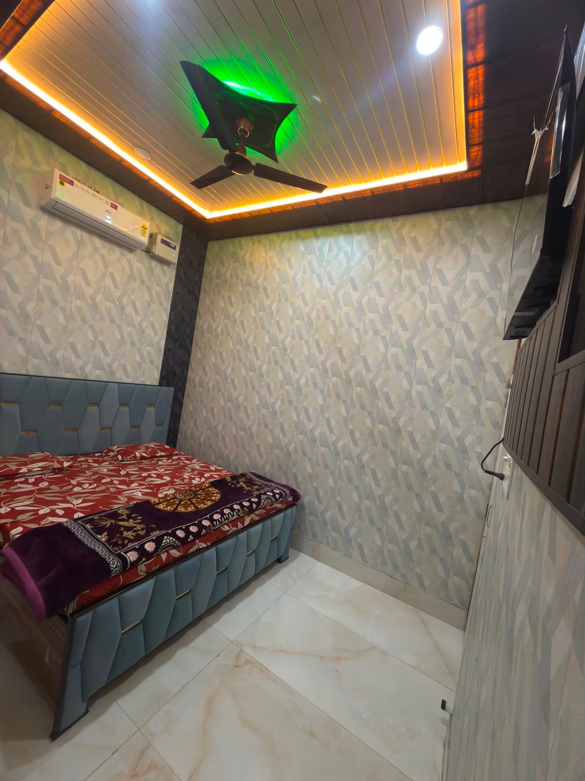 PARK'S HOTEL BHAJOI - Tap to explore photos