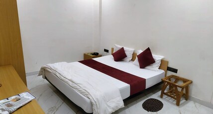 Deluxe Stay's Room Type - Standard Room