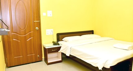 HOTEL MILLENNIUM Room Type - Non AC Single Deluxe Room HOTEL MILLENNIUM Room Type - Non AC Single Deluxe Room