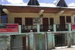 StayApart | Rooms at Kailash View Homestay