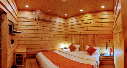 Harsh Guest House Room Type - Deluxe Wooden Cottage