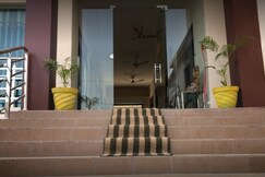HOTEL ATULYAM