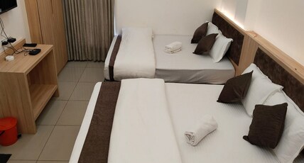 Hotel Jeet Room Type - Double Deluxe