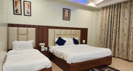 KANTA INTERNATIONAL KATRA Room Type - 3 Bedded Family Room