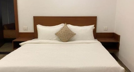 Hotel Kadamb Tree Room Type - Deluxe Room Hotel Kadamb Tree Room Type - Deluxe Room