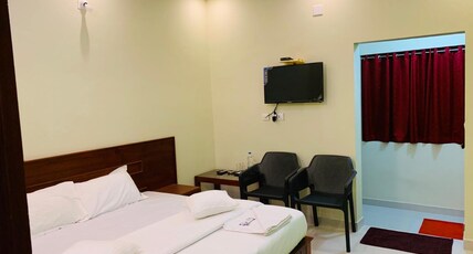 tiger county jungle lodge Room Type - Budget Double Room