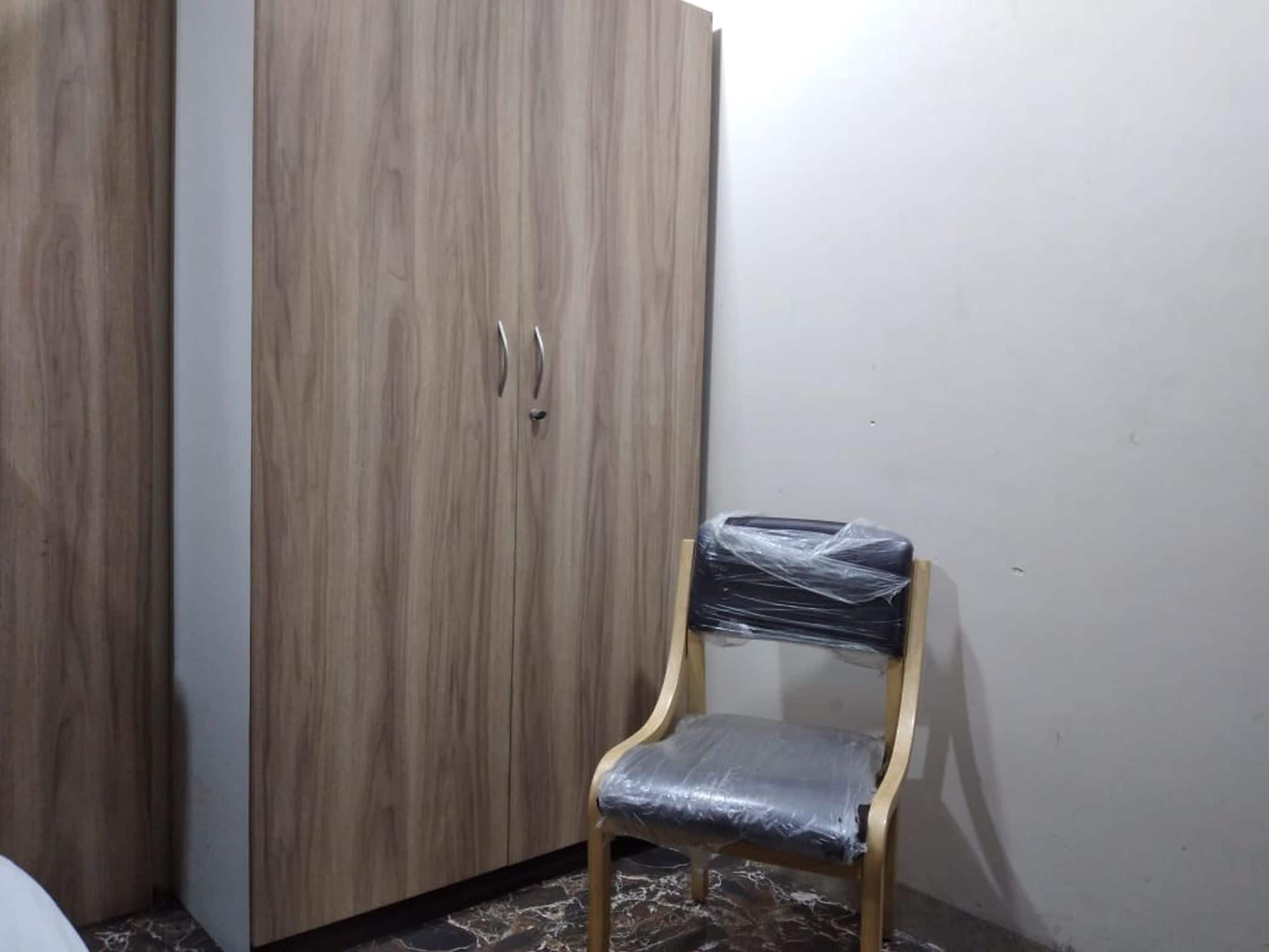 Hotel Golden - Tap to explore photos