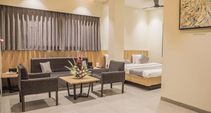 Hotel Paradise Room Type - Royal Executive