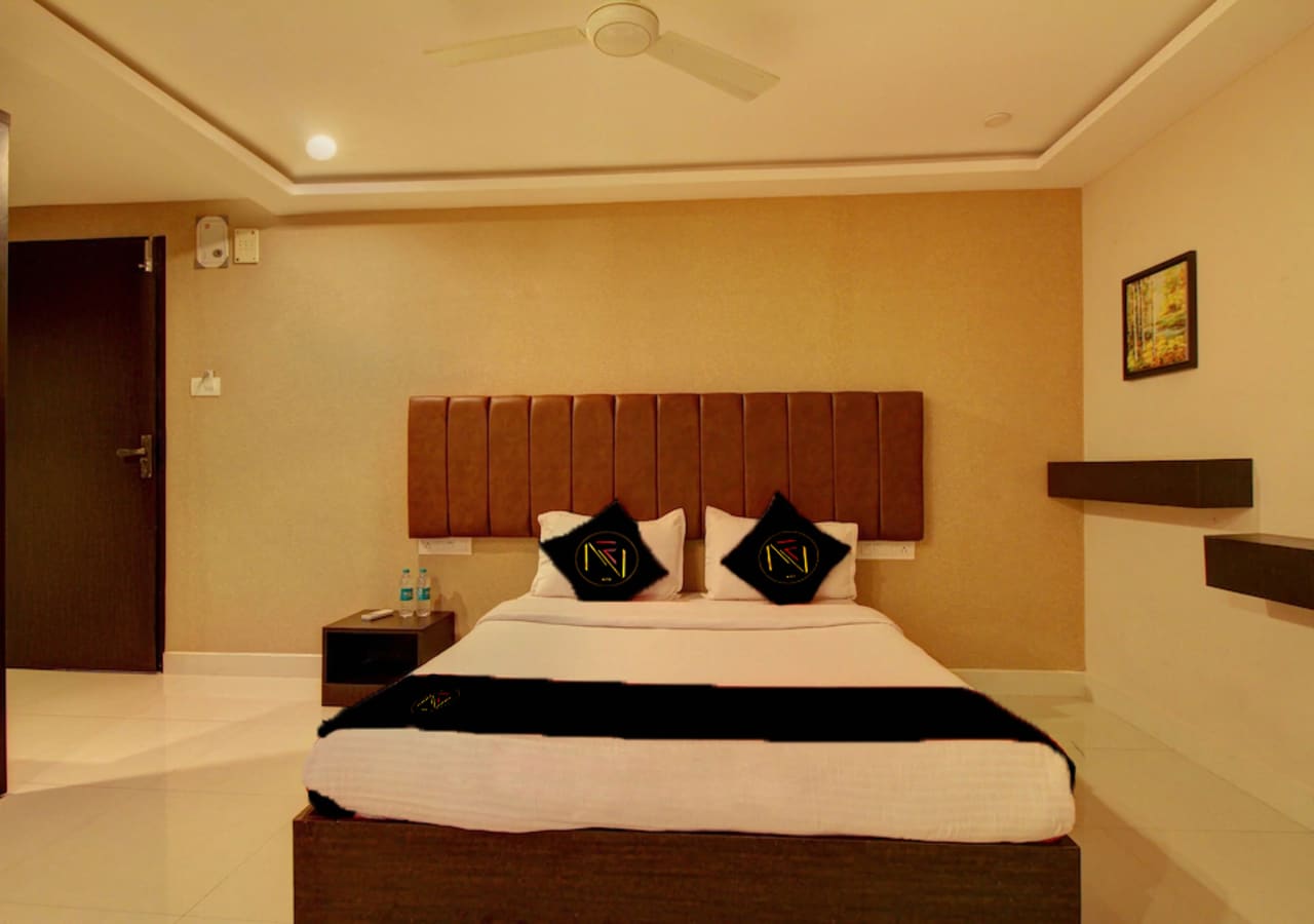 7th Heaven Hotel Apartment - Manipal - Tap to explore photos
