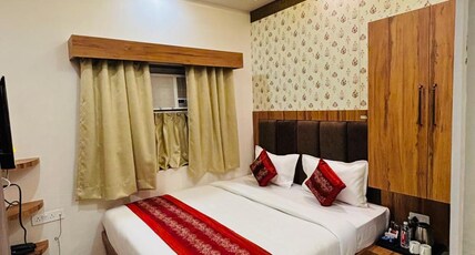 Hotel Anju Villa 1minutes walk to Kashi Vishwanath Temple Room Type - Standard AC Room