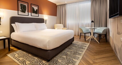 Crowne Plaza PADOVA Room Type - 1 King Standard Accessible