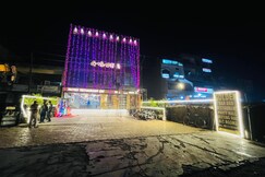Address of GOLDEN HOTEL
