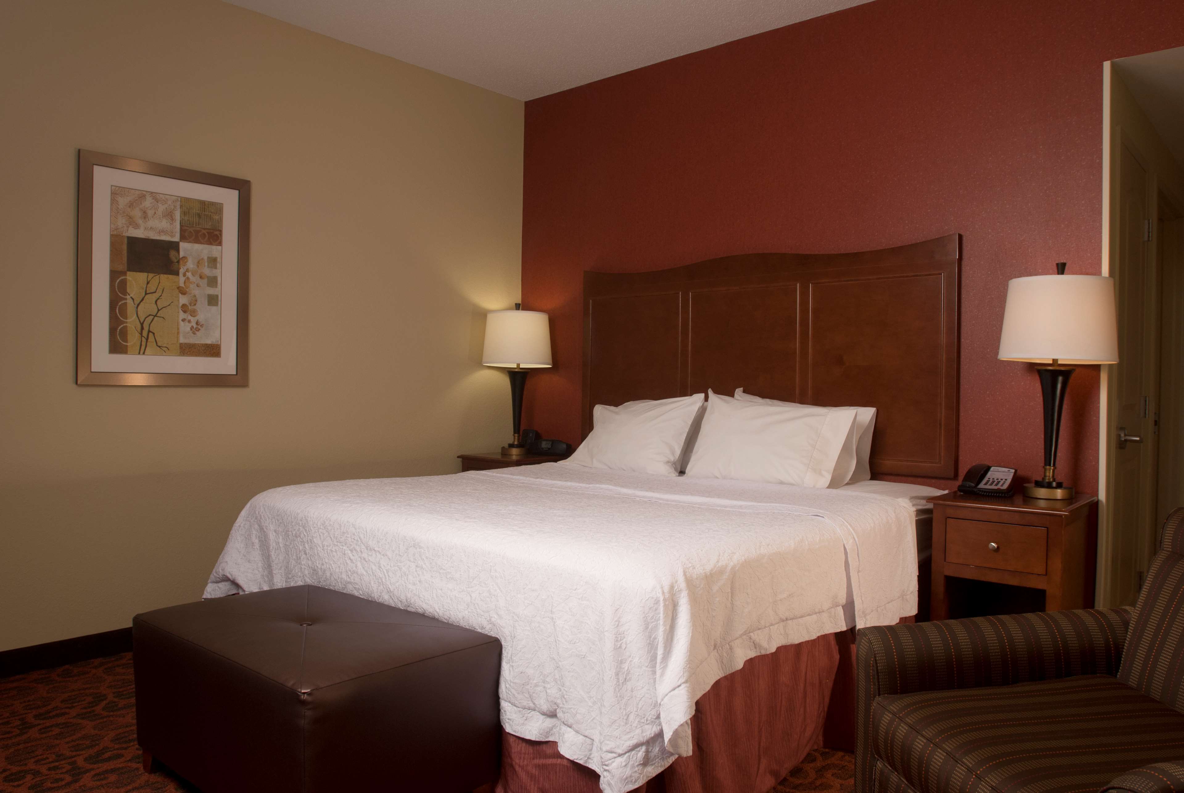 Hampton Inn Tomah - Tap to explore photos