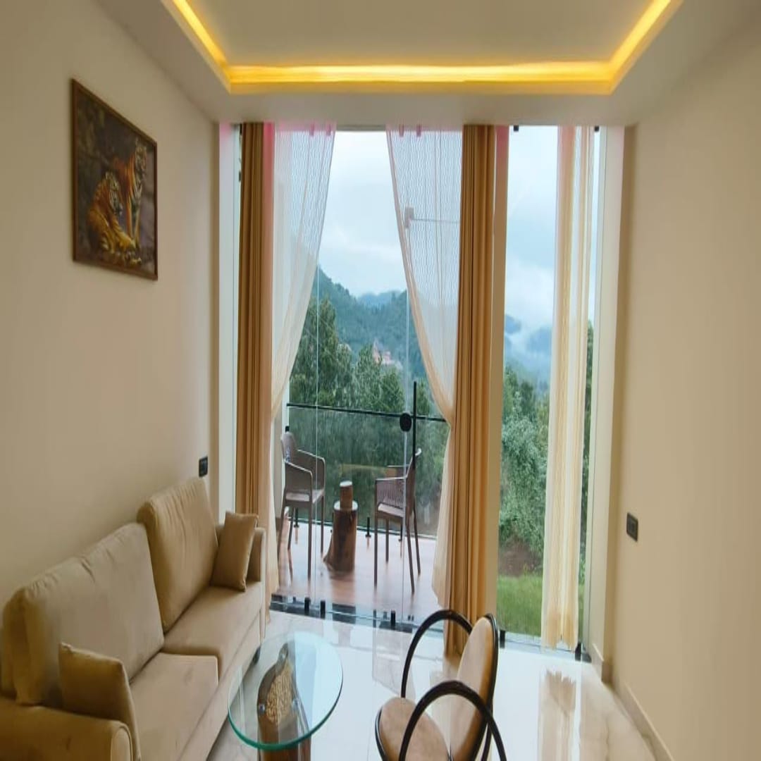 MIRROR HOTEL AND RESORTS, ARAKU VALLY - Tap to explore photos